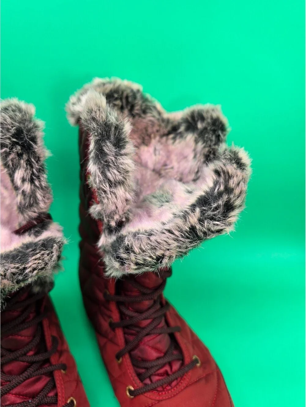 Columbia Minx Mid III Omni-Grip Winter Boots Women's Size 10 Burgundy